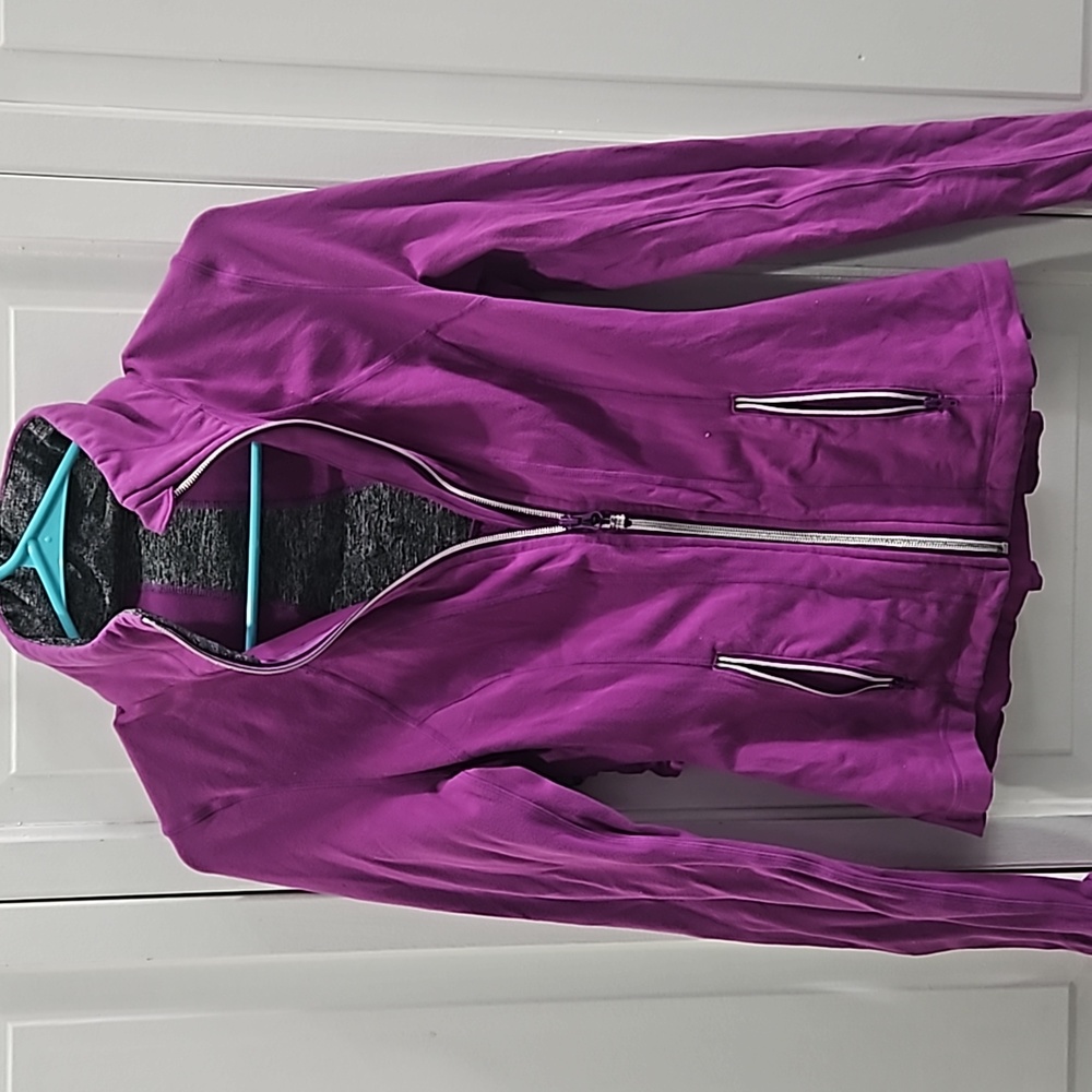 lululemon zip up